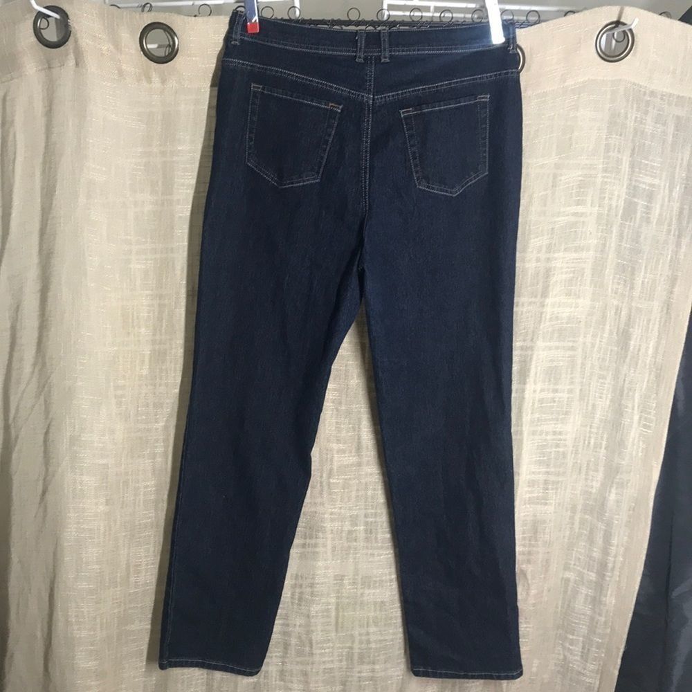 Gloria Vanderbilt blue jeans size 16